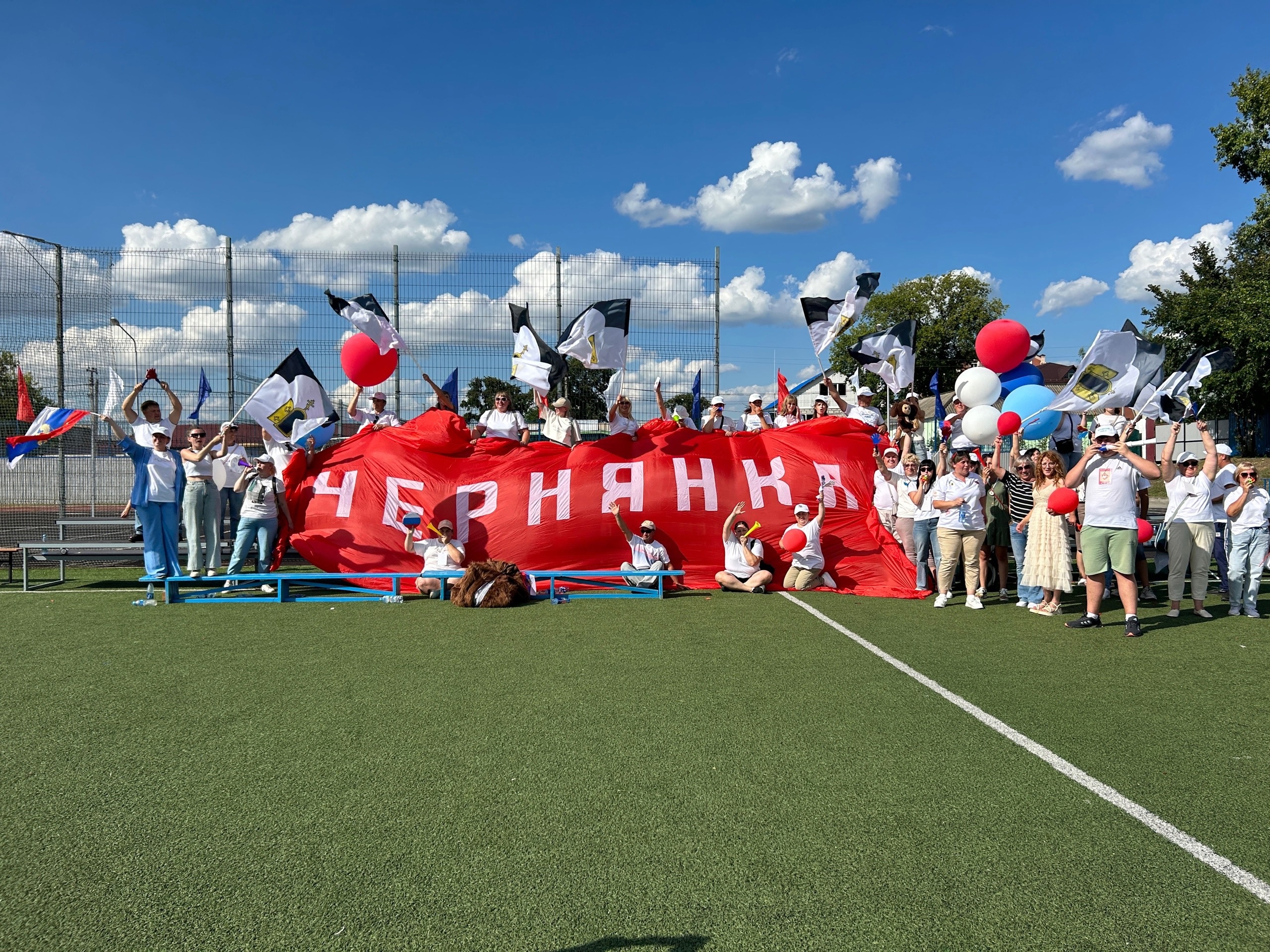 Третий летний парад физкультурников в Чернянке.