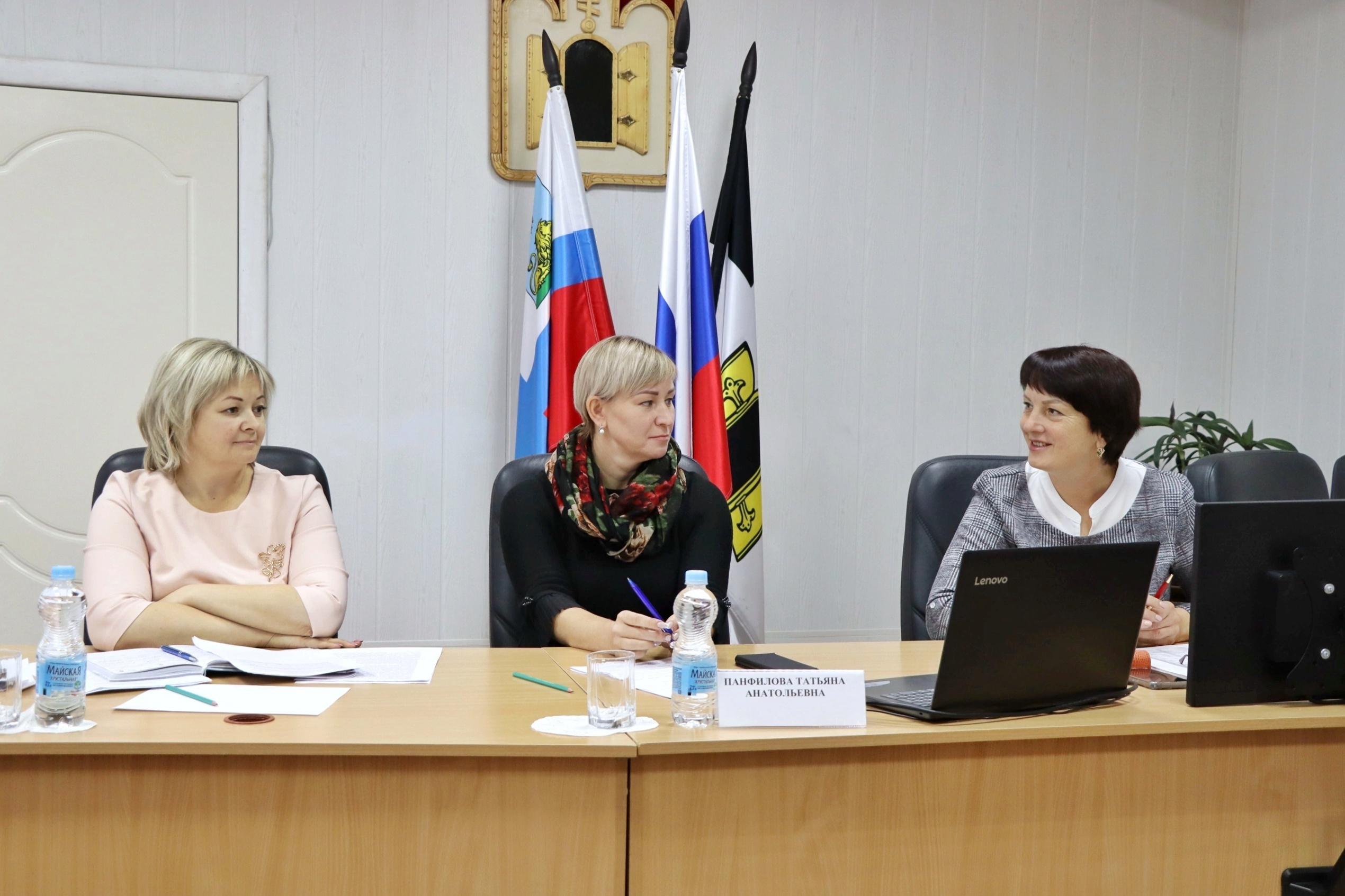 В здании администрации прошло заседание Совета председателей территориального общественного самоуправления нашего муниципалитета.
