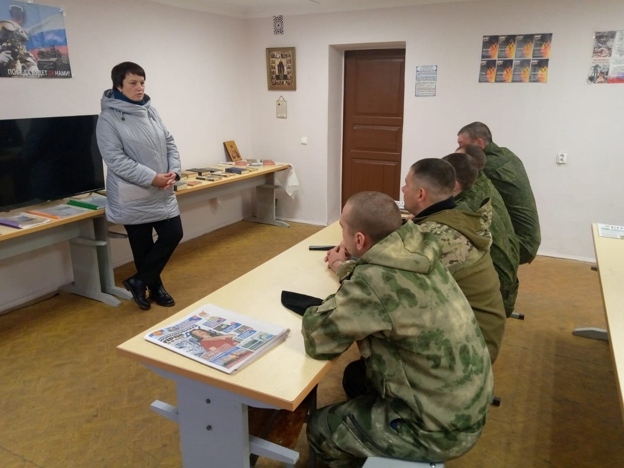 Татьяна Петровна продолжает встречи с нашими мобилизованными ребятами, которые находятся на обучении на территории другой области.