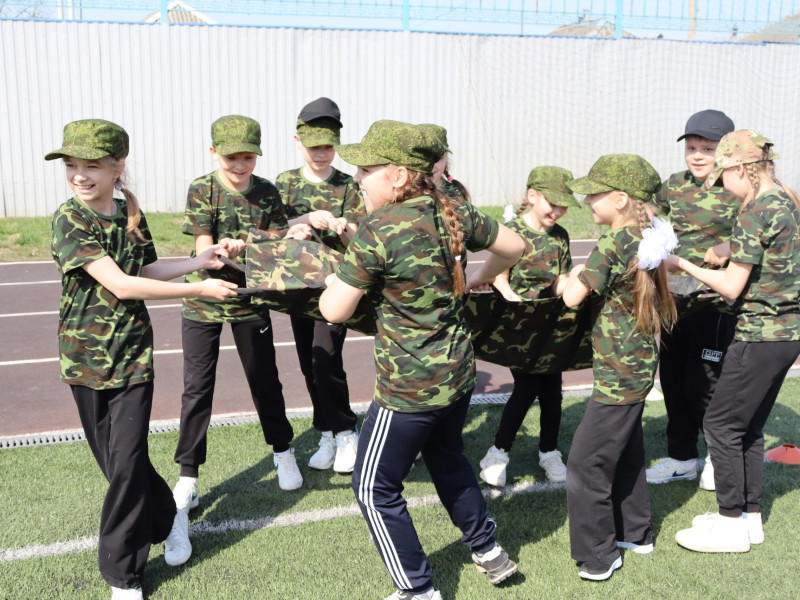 В Чернянском районе прошёл муниципальный этап военно-патриотической игры «Зарница 2.0».
