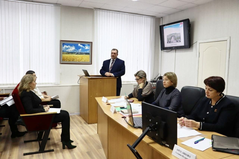 Сегодня Татьяна Петровна провела заседание коллегии по вопросу реализации национального проекта "Здравоохранение".