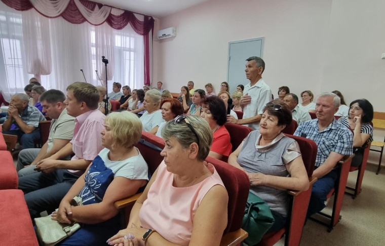 В Чернянском районе прошли общественные обсуждения по вопросу определения водных объектов, подлежащих очистке в 2023 году.