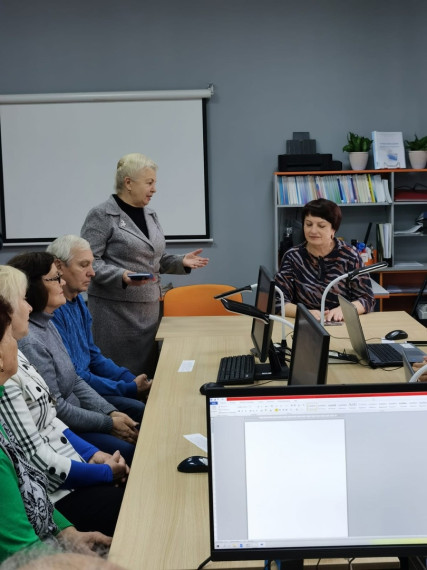 Татьяна Петровна Круглякова провела встречу с некоммерческими организациями нашего района.