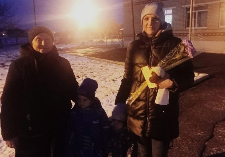 Татьяна Петровна поздравила с праздником мам мобилизованных и погибших чернянцев – участников специальной военной операции.