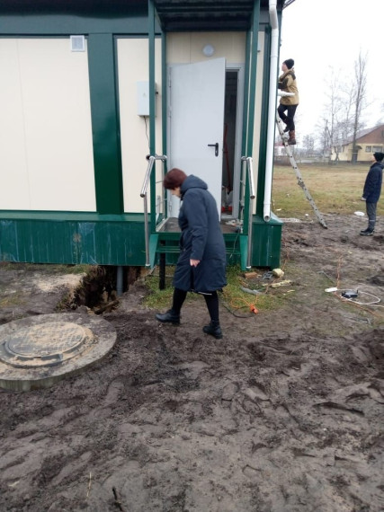 Глава Чернянского района проверила как проходят строительно - монтажные работы на новых ФАП.