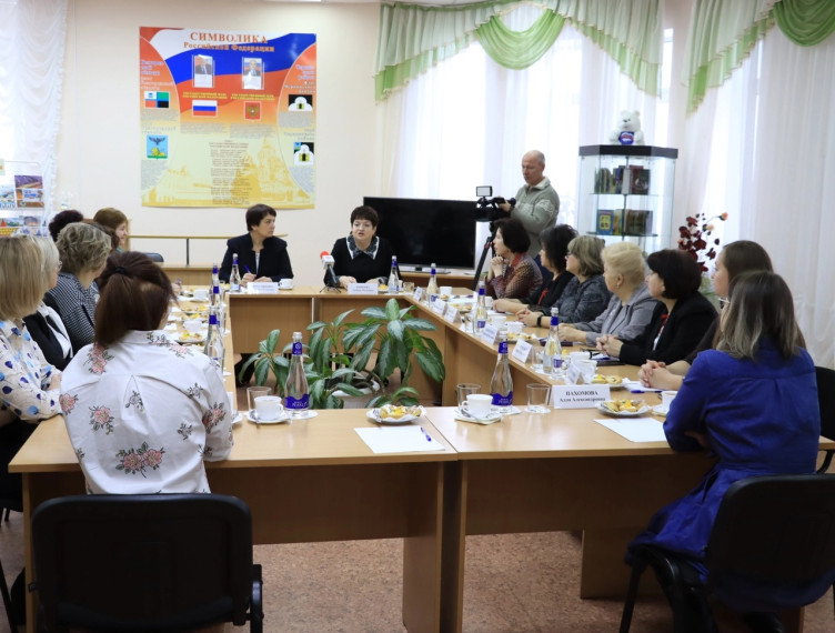 Сегодня – праздник самых активных женщин. Совет женщин Чернянского района отметил свой 35-летний юбилей.
